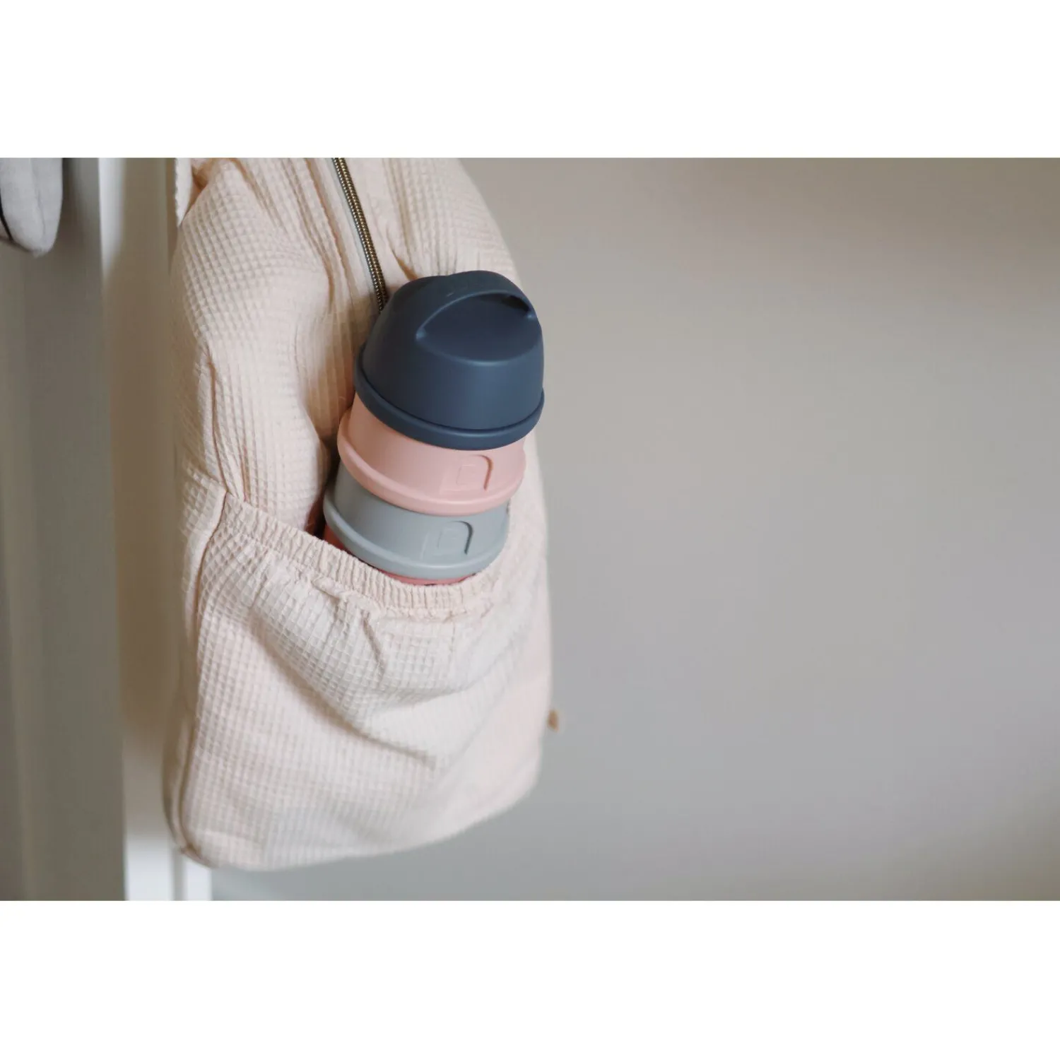 BÉABA Boîte doseuse de lait 4 compartiments empilables Gris/Rose< Doseurs De Lait|Biberons Et Accessoires