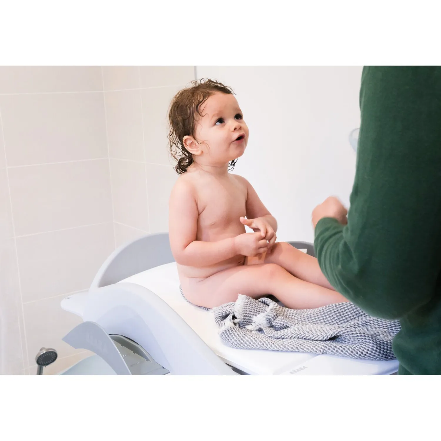 BÉABA Plan à langer Camélé'o Gris< Tables À Langer|Baignoires Et Accessoires