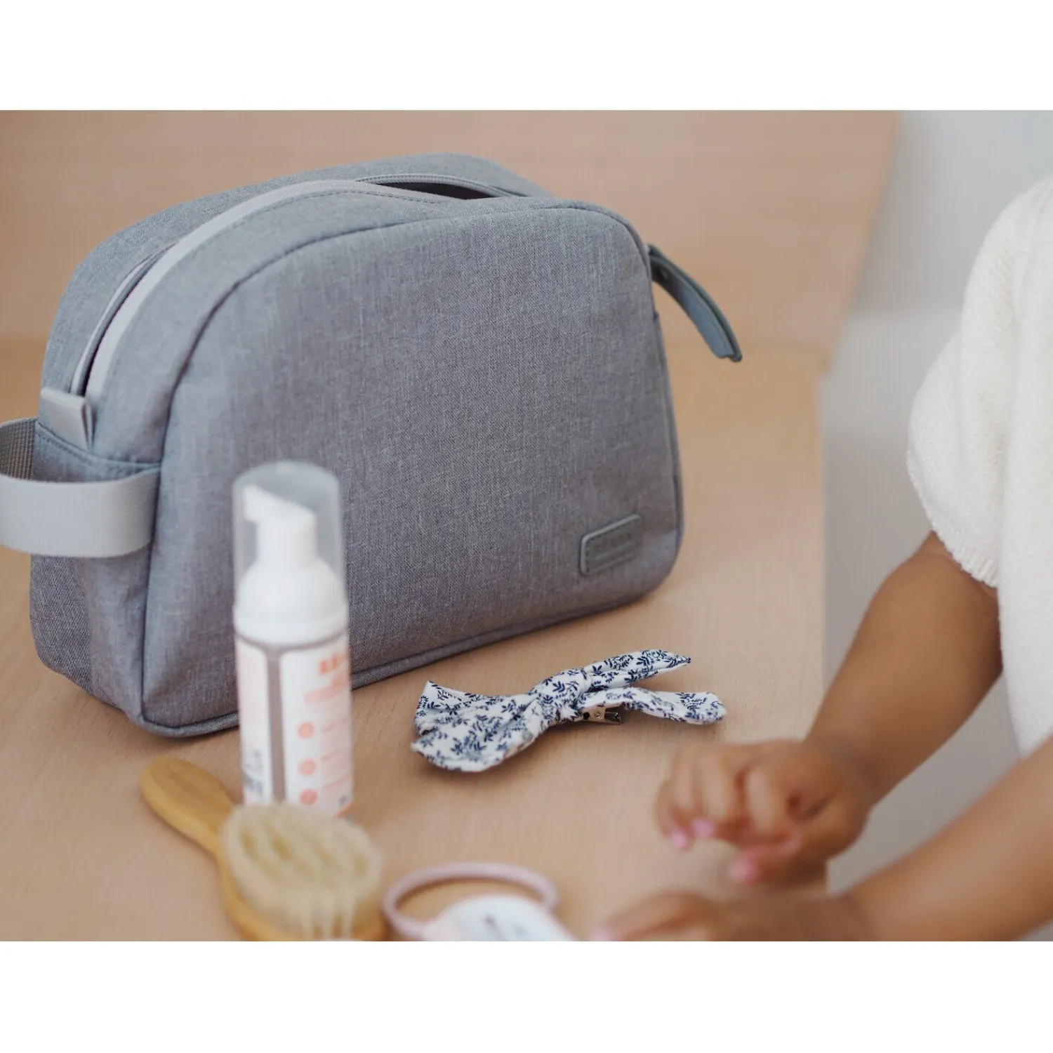 BÉABA Trousse de toilette Gris chiné< Accessoires De Toilette|Baignoires Et Accessoires